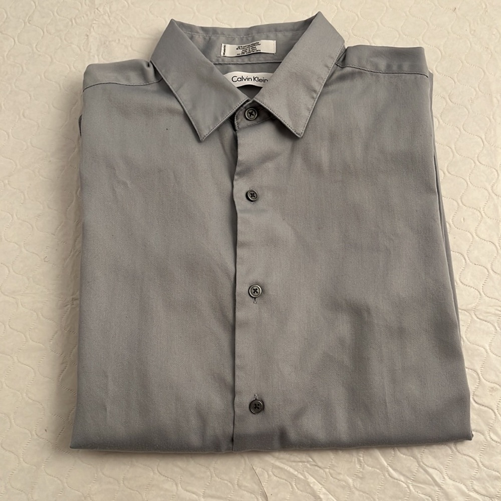 Calvin Klein Sateen gray button down dress shirt 16